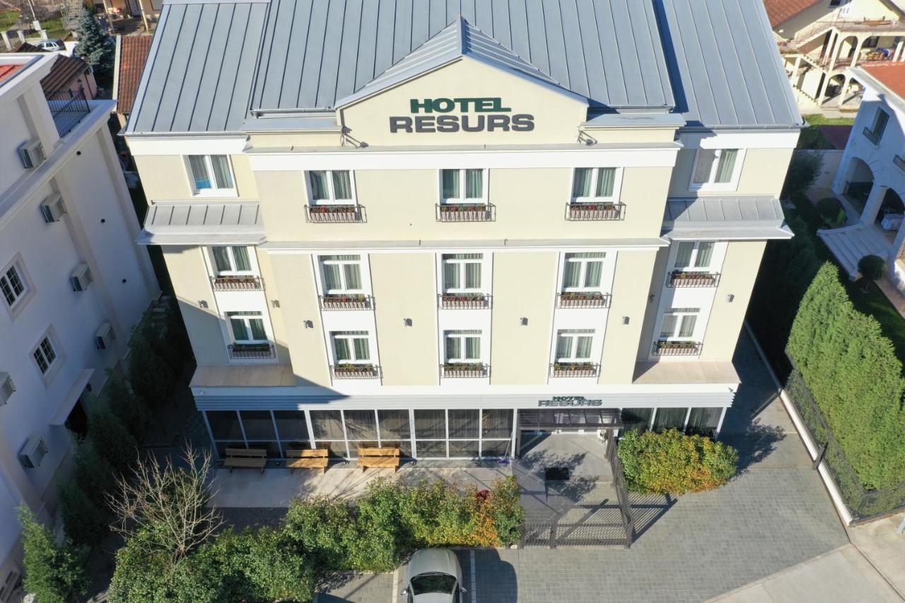 Hotel Resurs بودغوريتْسا المظهر الخارجي الصورة