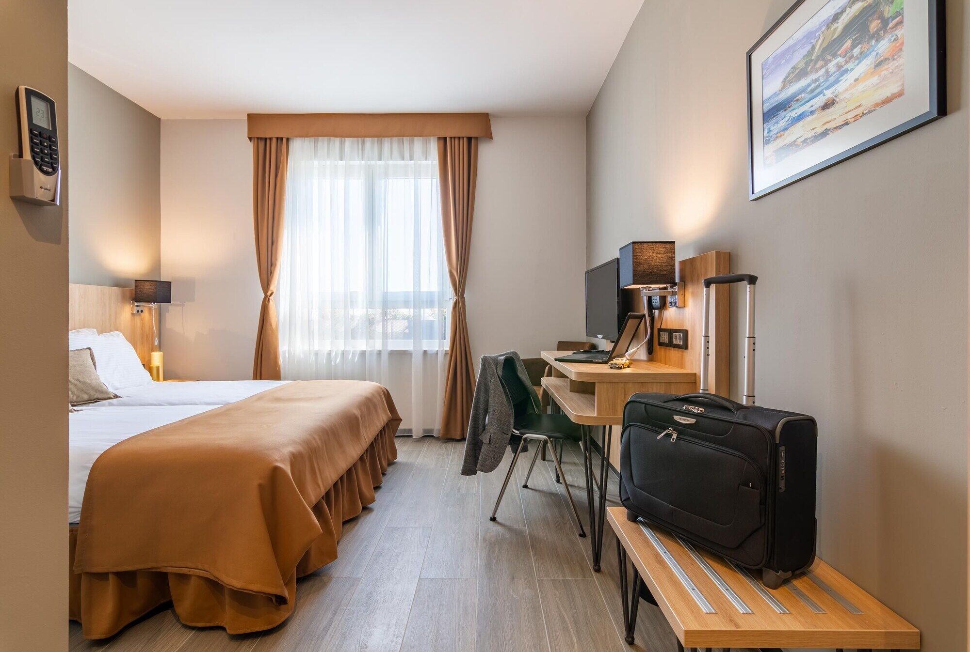 Hotel Resurs بودغوريتْسا المظهر الخارجي الصورة