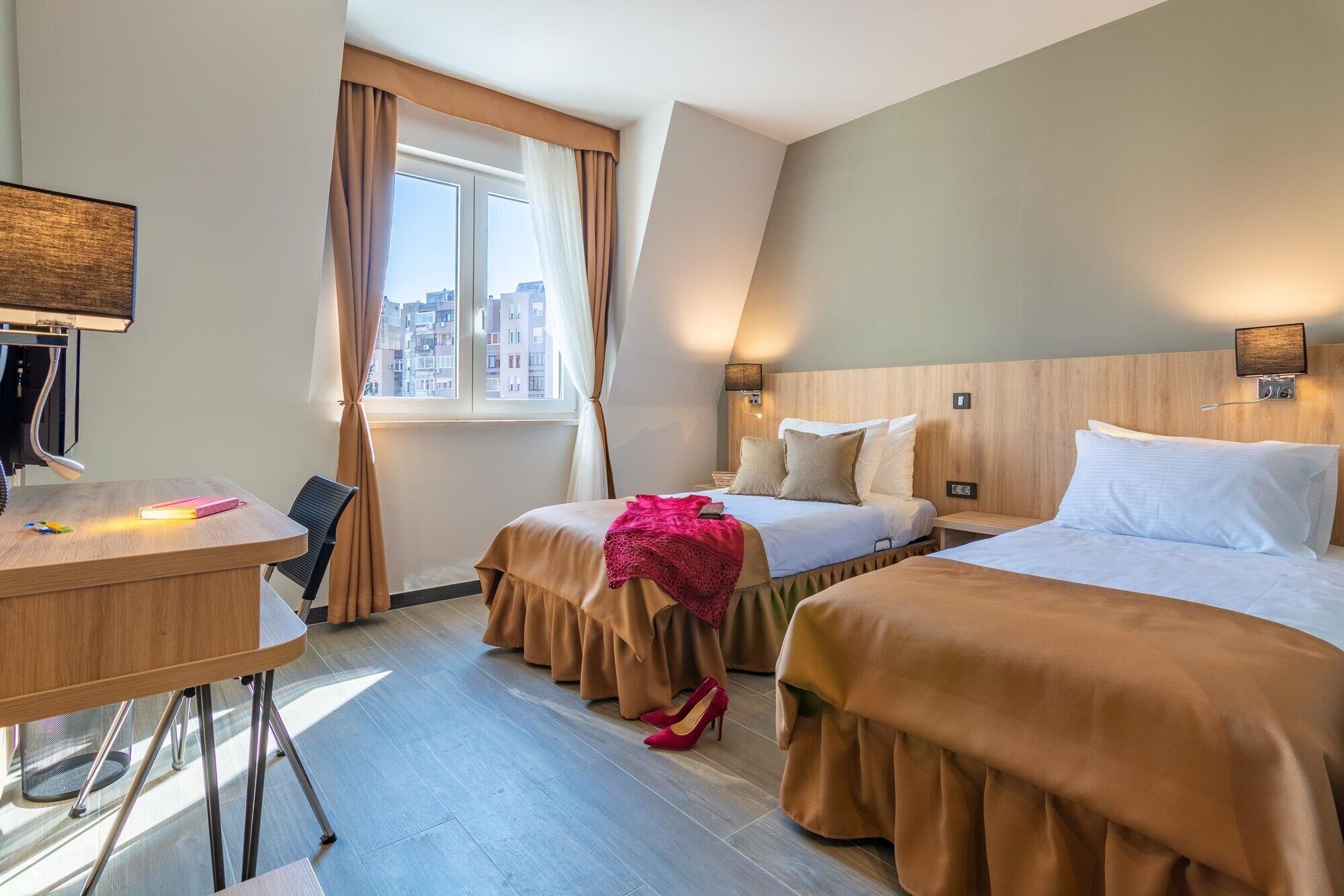Hotel Resurs بودغوريتْسا المظهر الخارجي الصورة