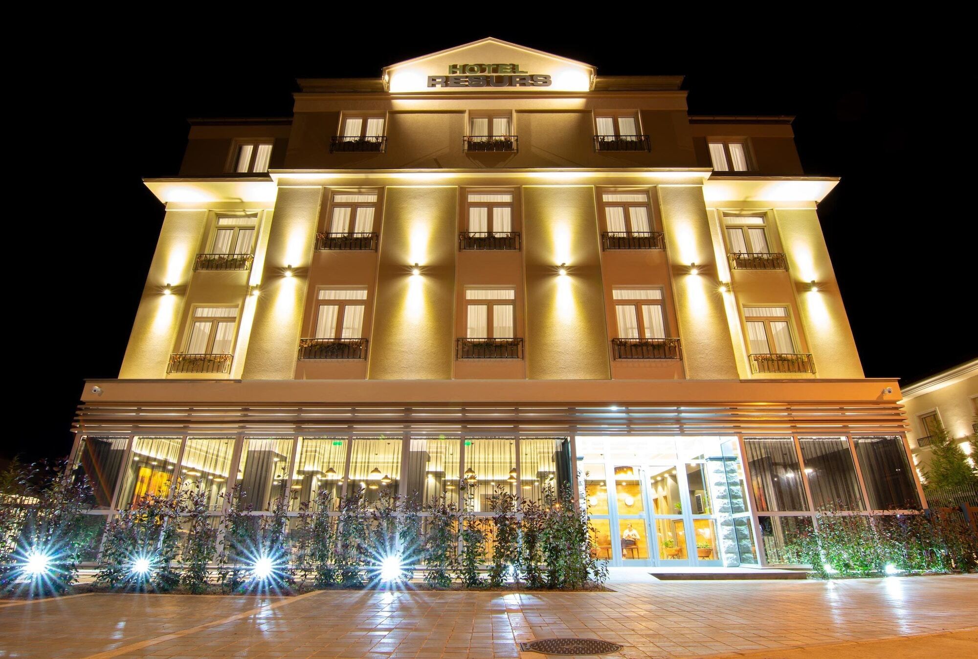 Hotel Resurs بودغوريتْسا المظهر الخارجي الصورة
