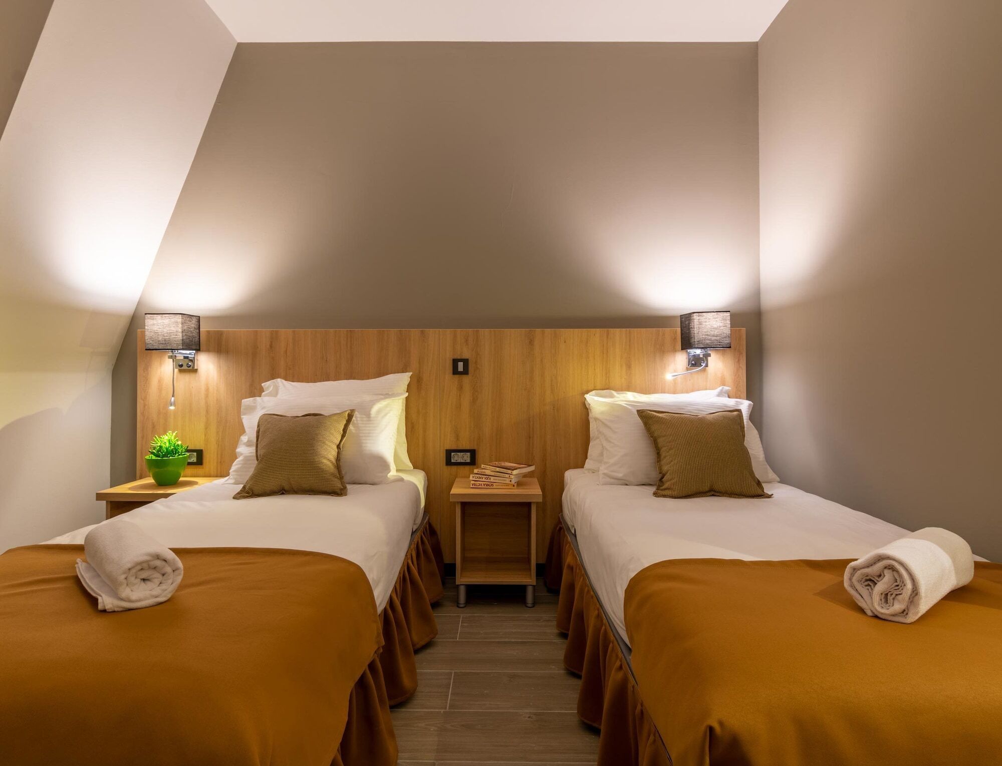 Hotel Resurs بودغوريتْسا المظهر الخارجي الصورة